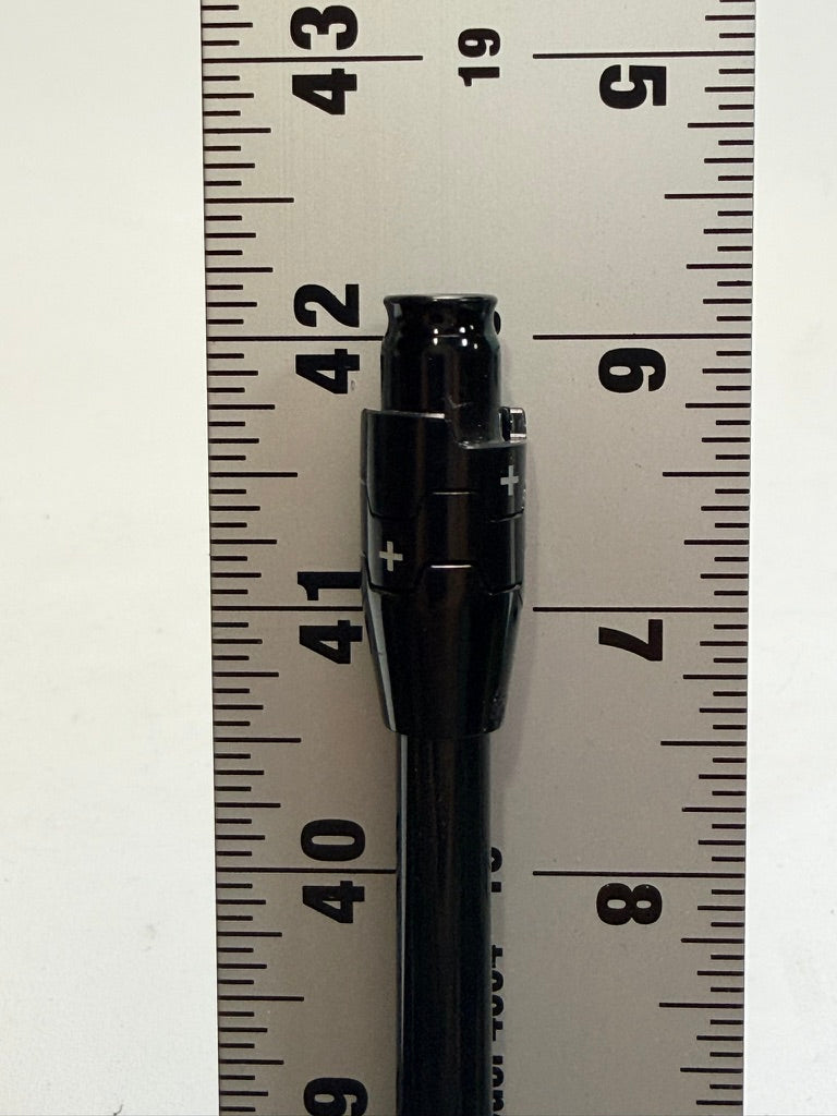 Graphite Design Tour AD VF-8 X-Stiff 42.25" Callaway Quantum Shaft SuperStroke Grip (Used)