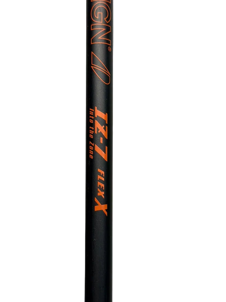 Graphite Design Tour AD IZ-7 X-Stiff 43.25" Callaway Quantum Shaft Golf Pride (Used)