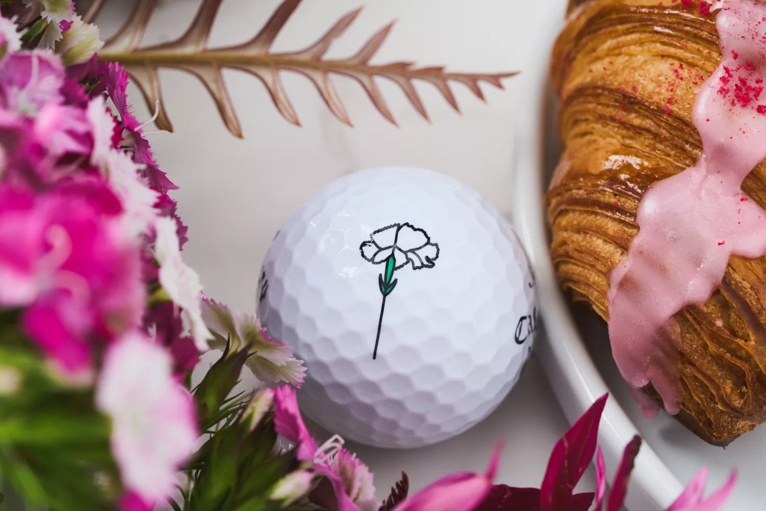 Callaway 2024 Supersoft Mother's Day Golf Balls