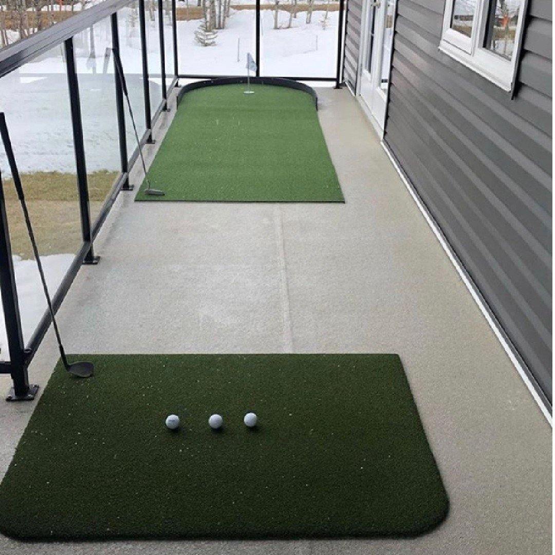 Commander Patio Series Putting & Chipping Green 4'x15′ - 1 Cup