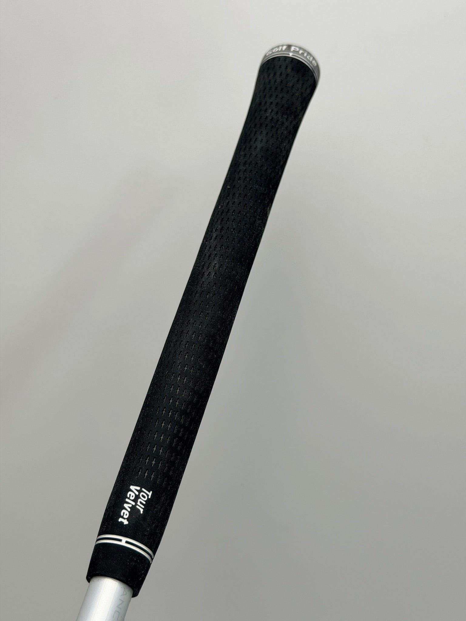 Graphite Design Tour AD IZ-7 Stiff 42.25" Callaway Quantum Shaft Golf Pride Tour Velvet (Used)
