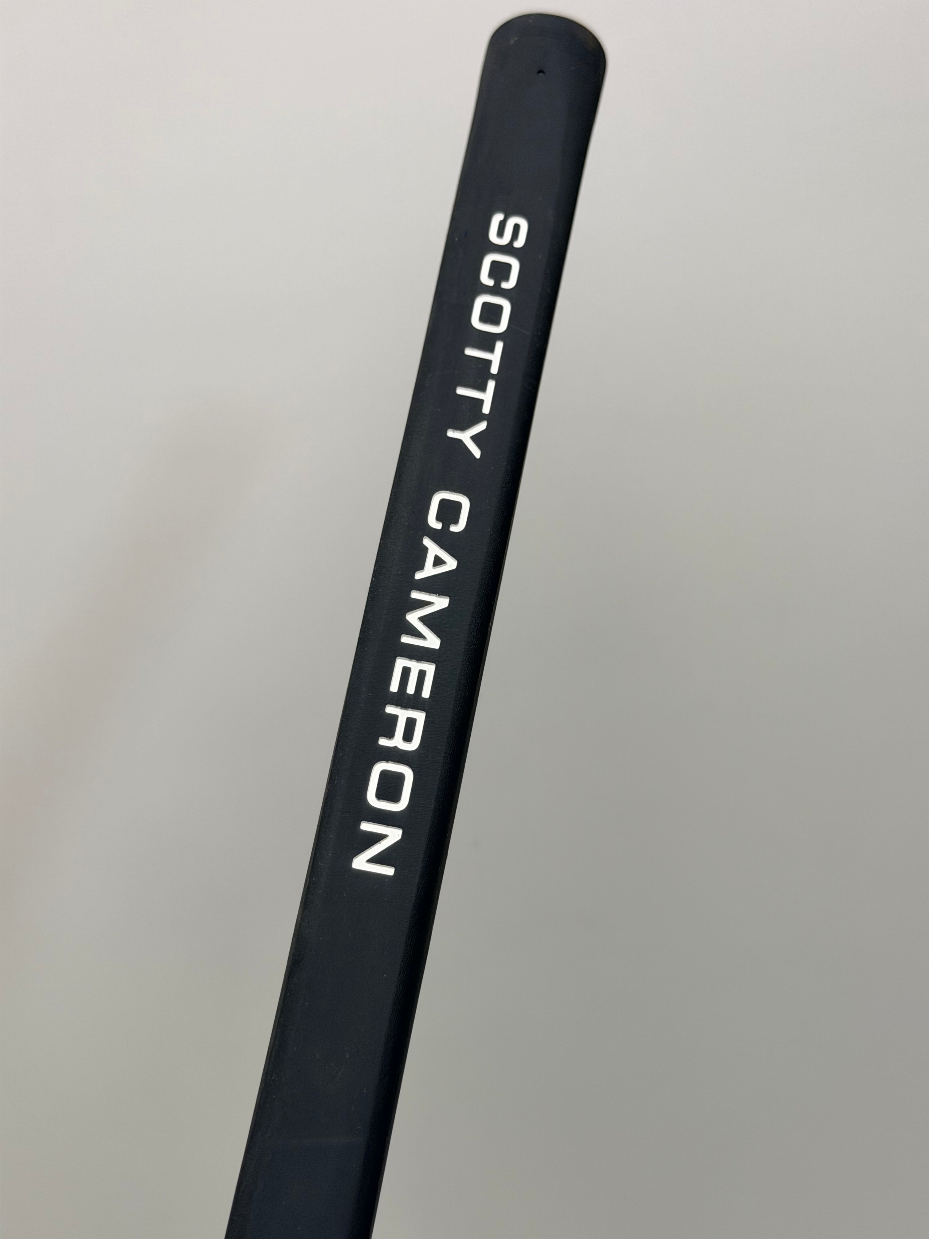 Scotty Cameron Special Select Newport 2 Putter 35" Like New w/ Headcover