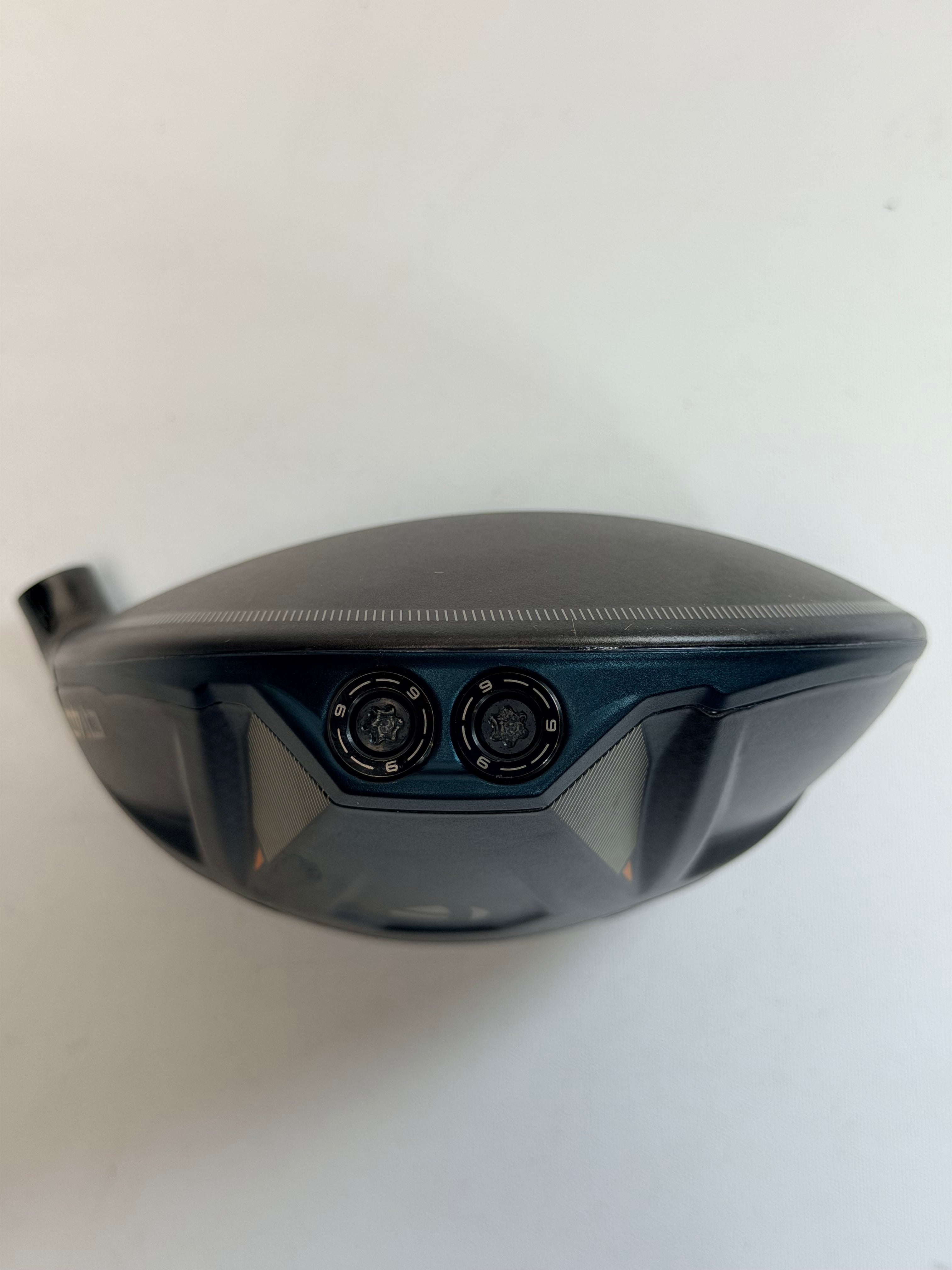 TaylorMade Qi4D Like New Core Driver Head Only 9° Right Handed