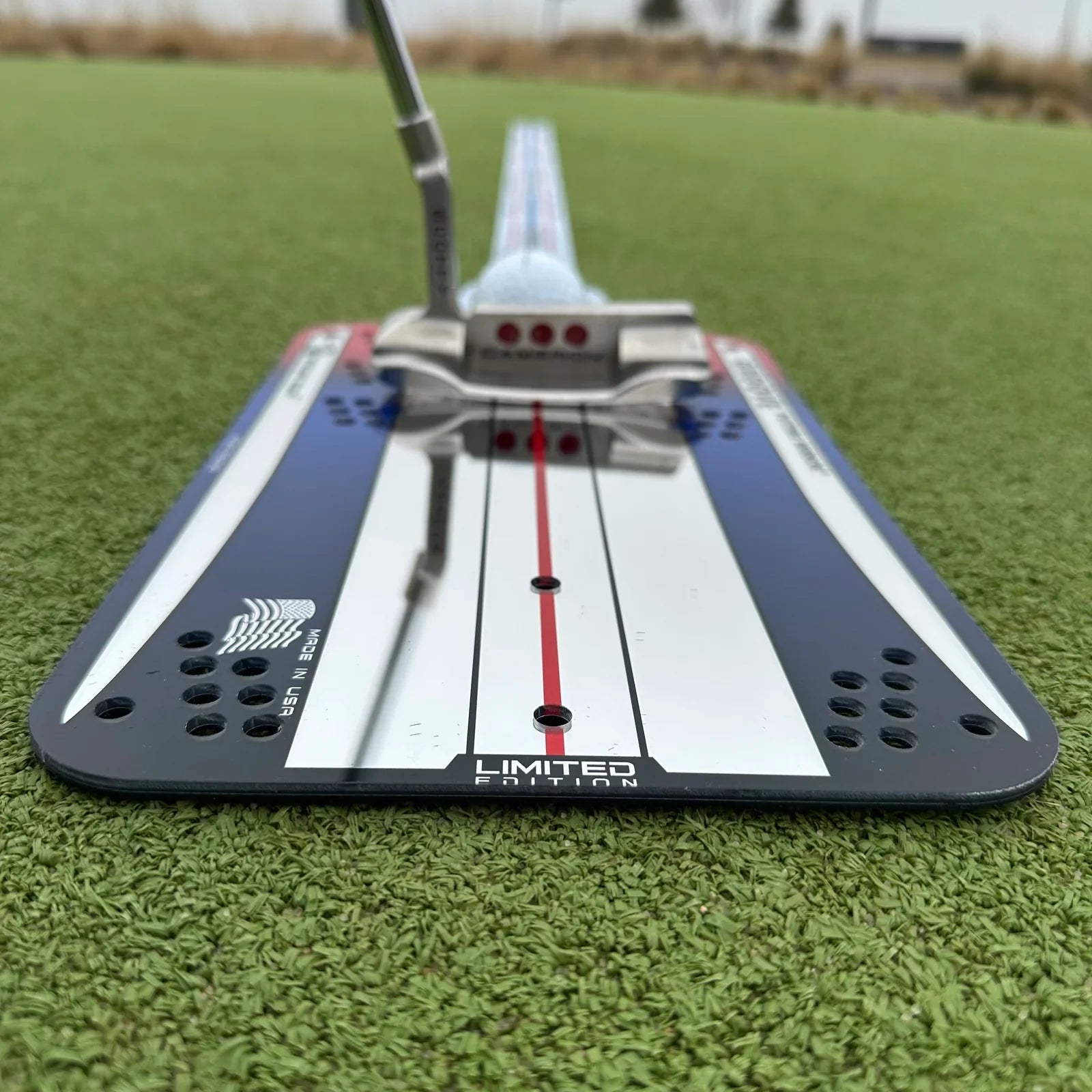 Groove Putting Mirror + Putting Sword Pair (3 pcs)