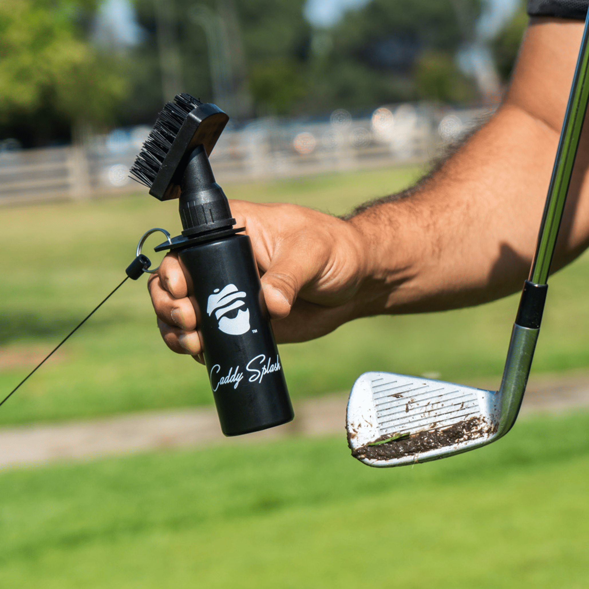 Original Golf Club Water Brush Cleaner with Replacement Brush Head
