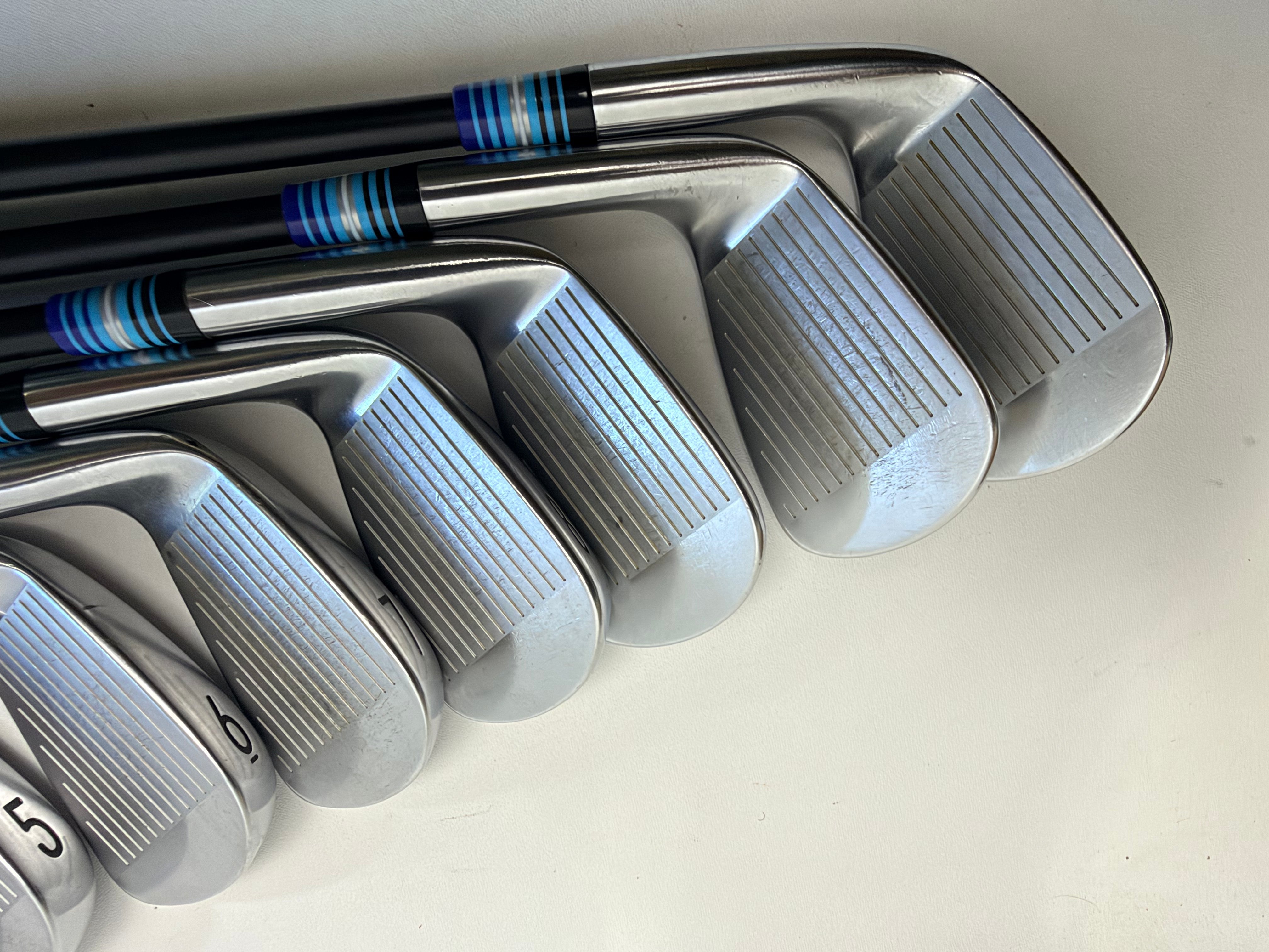 Titleist T100S Iron Set 4-PW 48° RH Fujikura AXIOM 75 R2 Senior Graphite