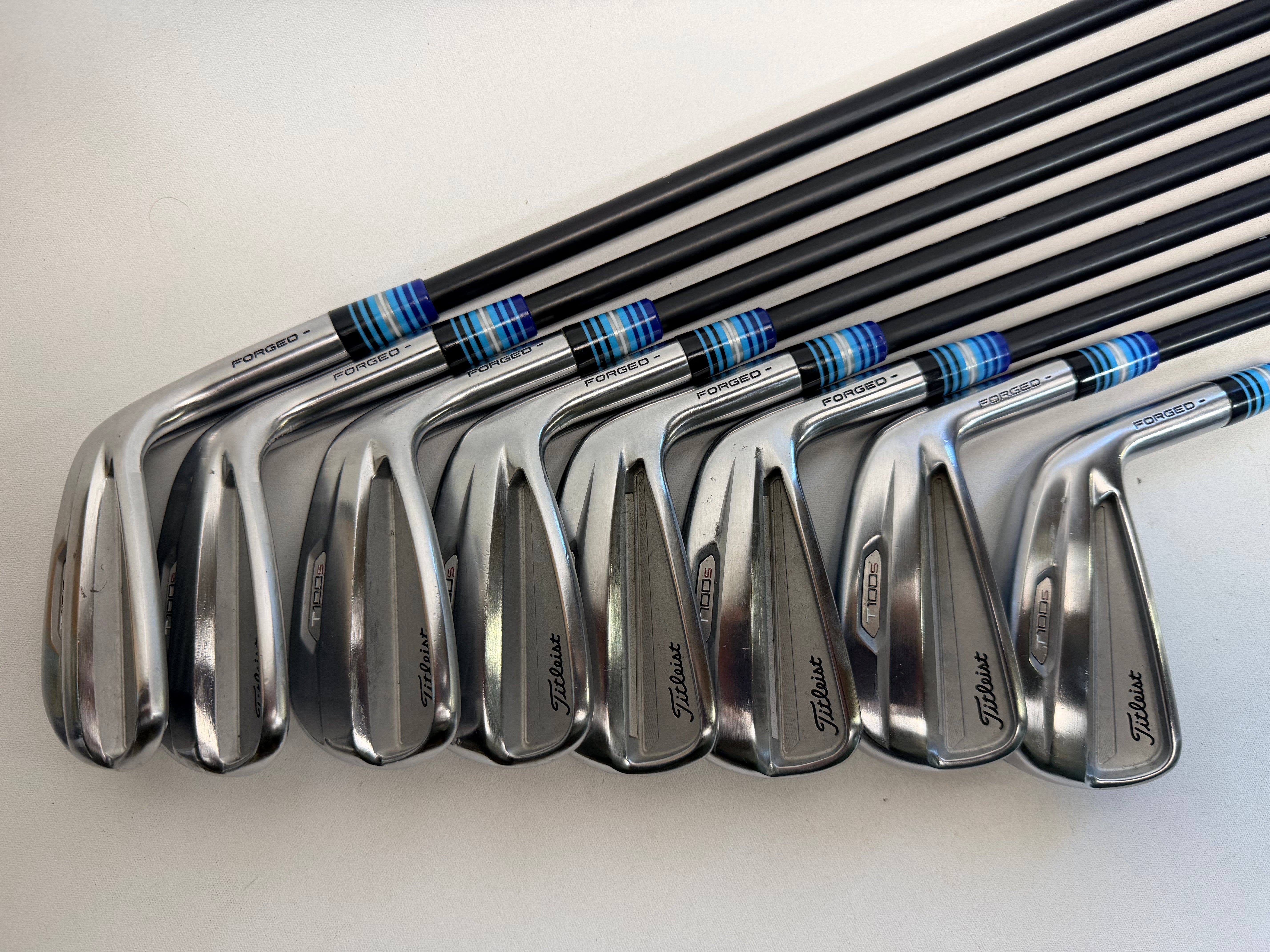 Titleist T100S Iron Set 4-PW 48° RH Fujikura AXIOM 75 R2 Senior Graphite