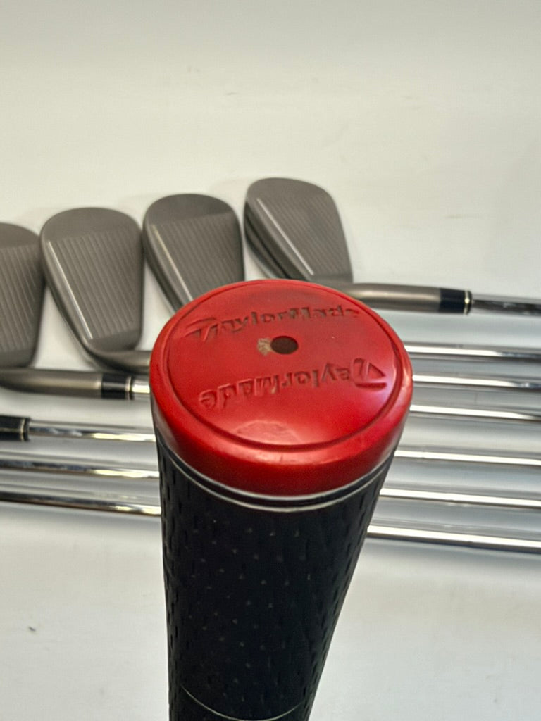 TaylorMade AeroBurner Irons 4-PW AW RH REAX 88 Steel Stiff