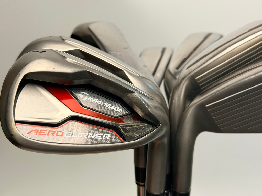 TaylorMade AeroBurner Irons 4-PW AW RH REAX 88 Steel Stiff