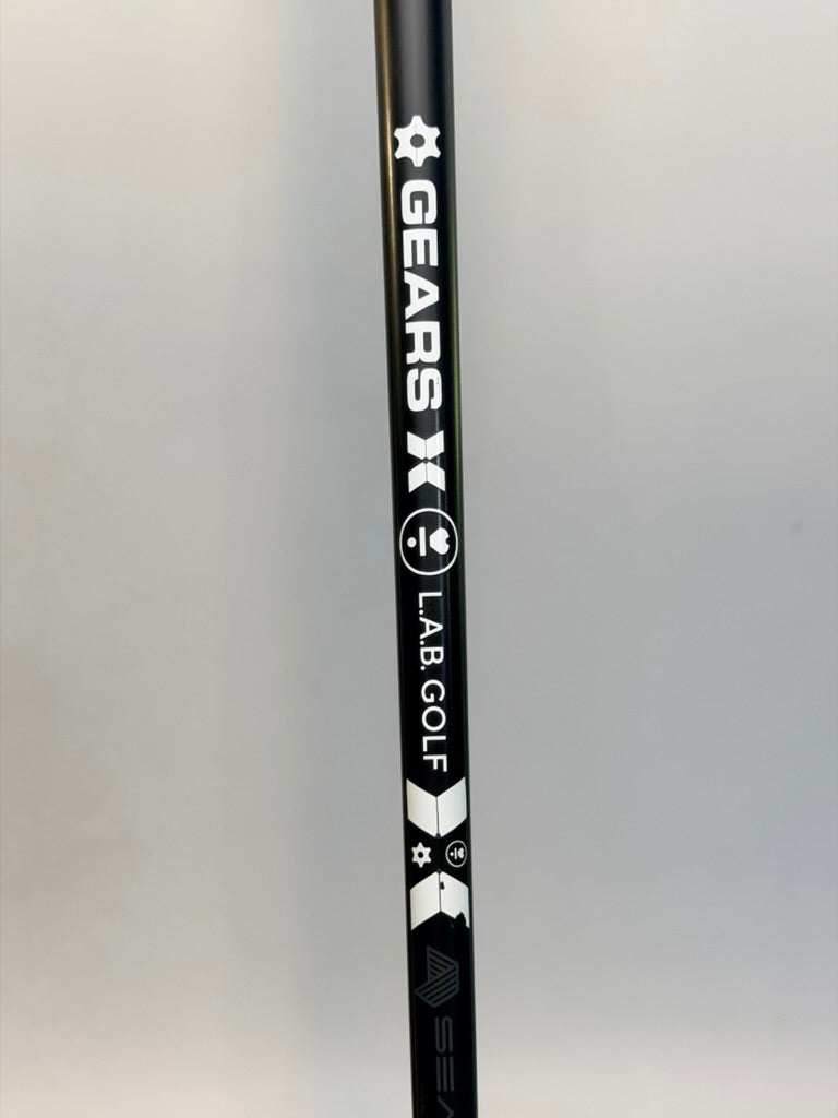 L.A.B. Golf DF3 Broomstick Putter