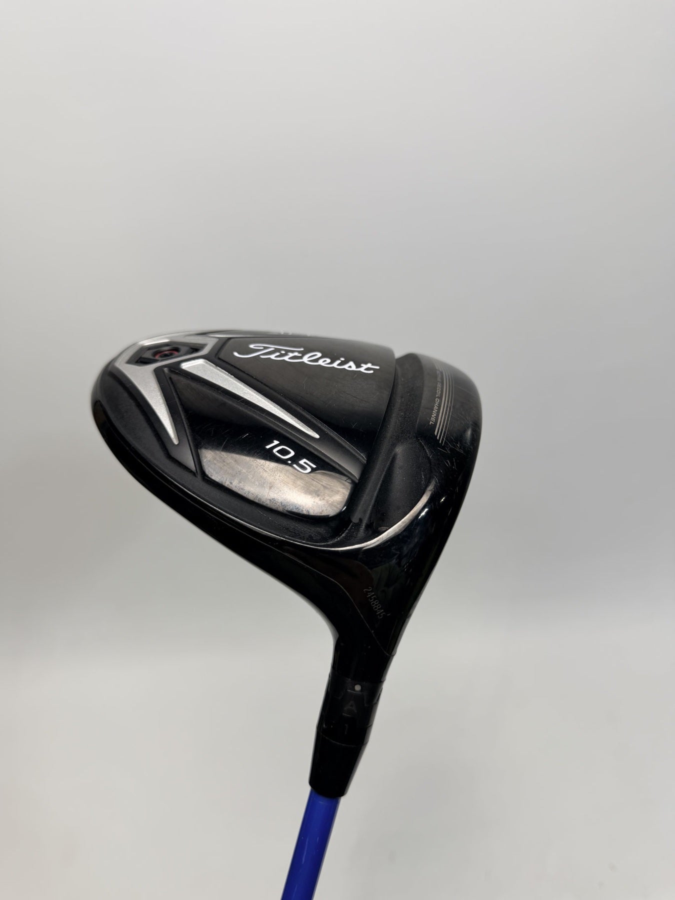 Titleist 915D2 Driver 10.5° RH OBAN Devotion 7 04 75g