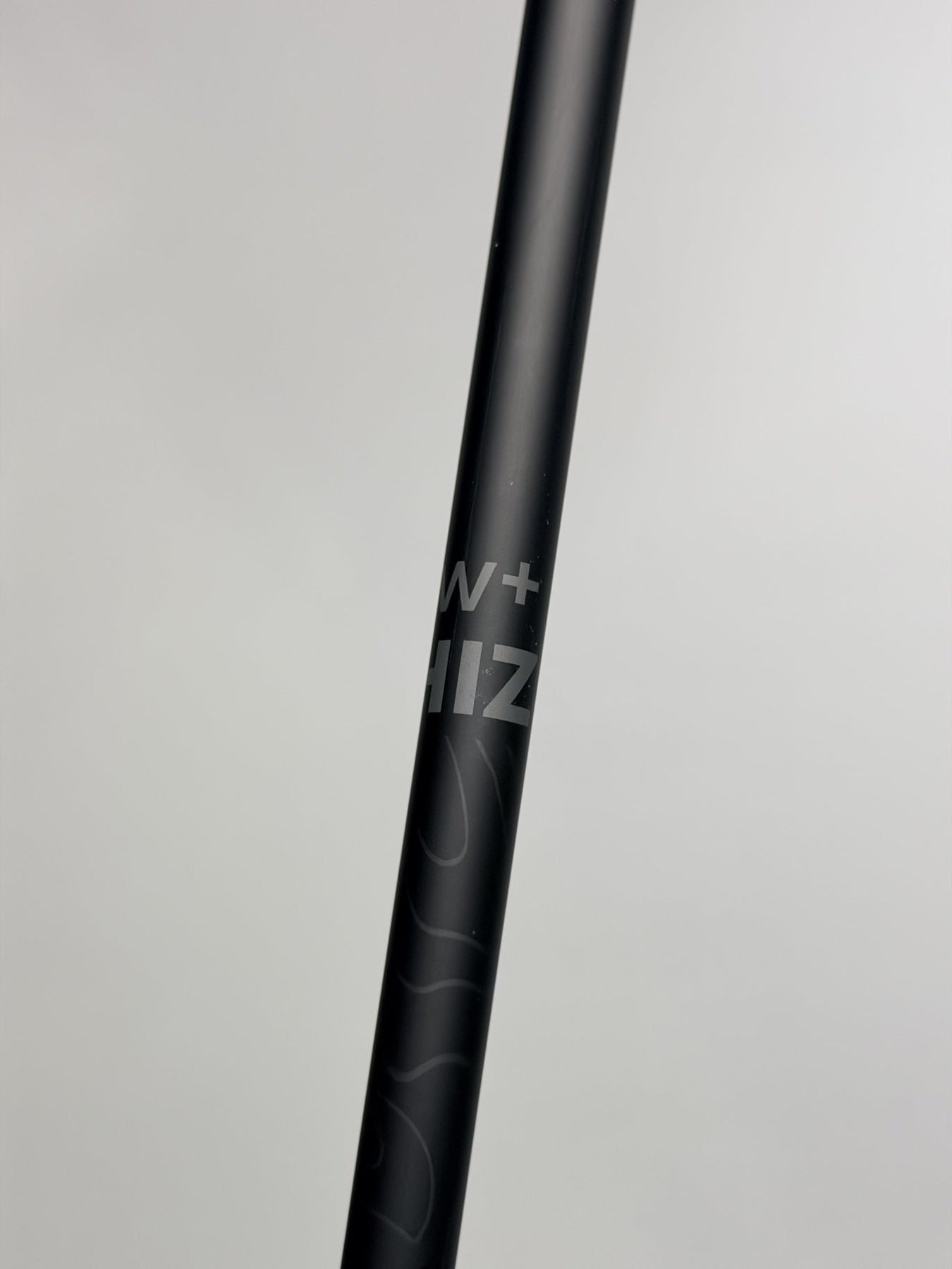Vice Driver 10.5° RH Aldila WHIZ 65w+ Shaft with Headcover