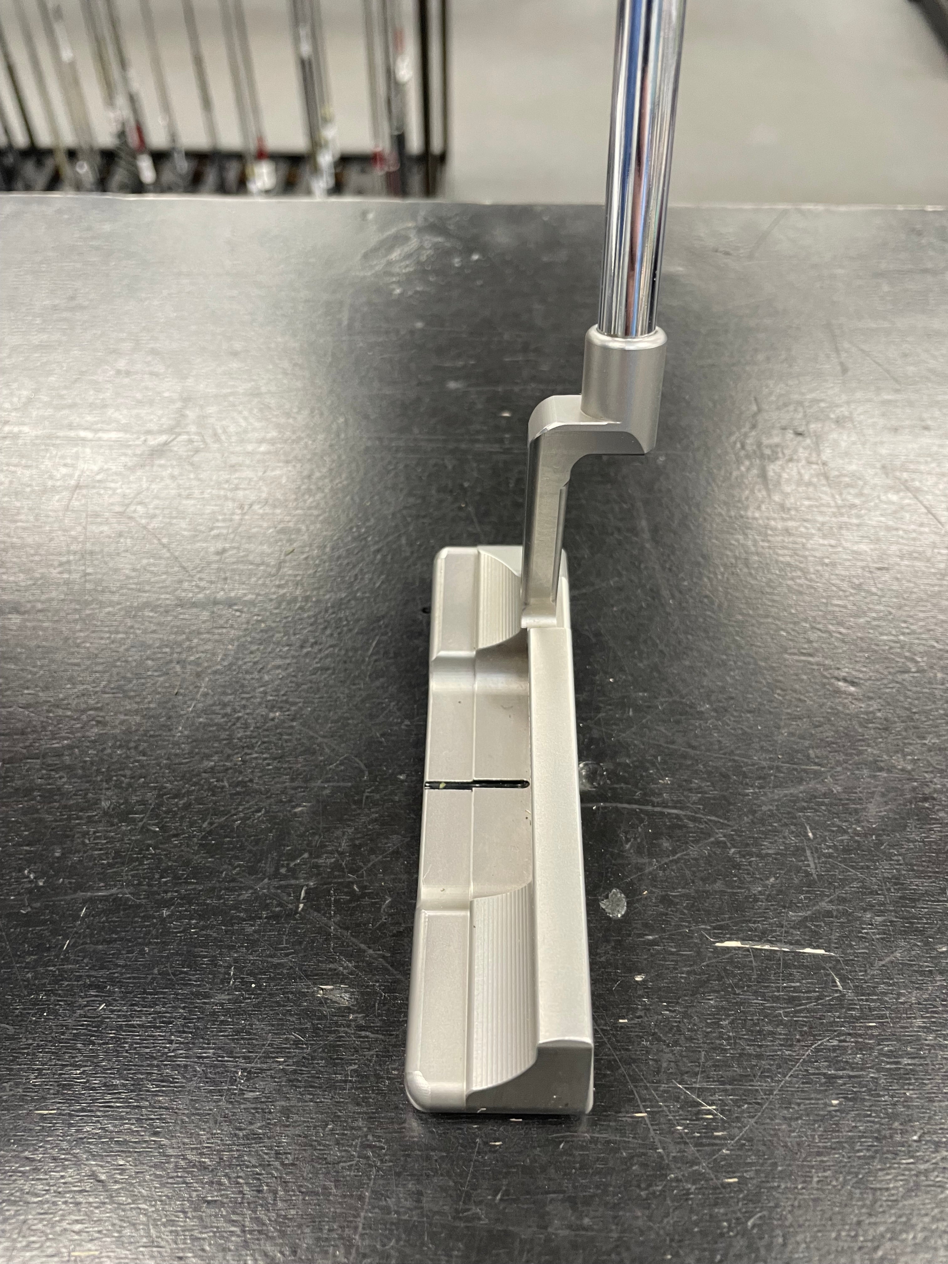 Scotty Cameron 2025 Studio Style Newport 2 Putter (Used Demo)