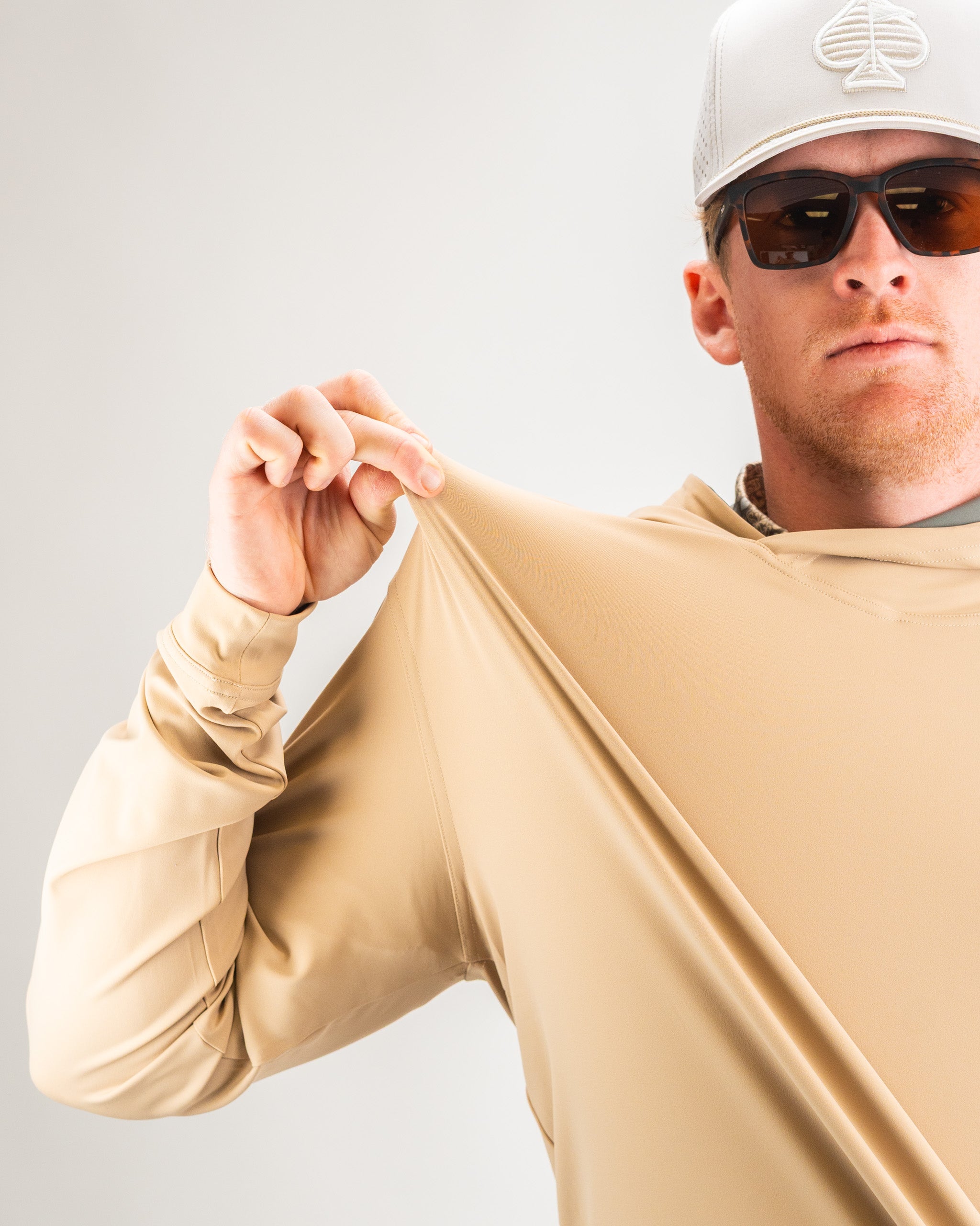 Performance Golf Hoodie - Sand