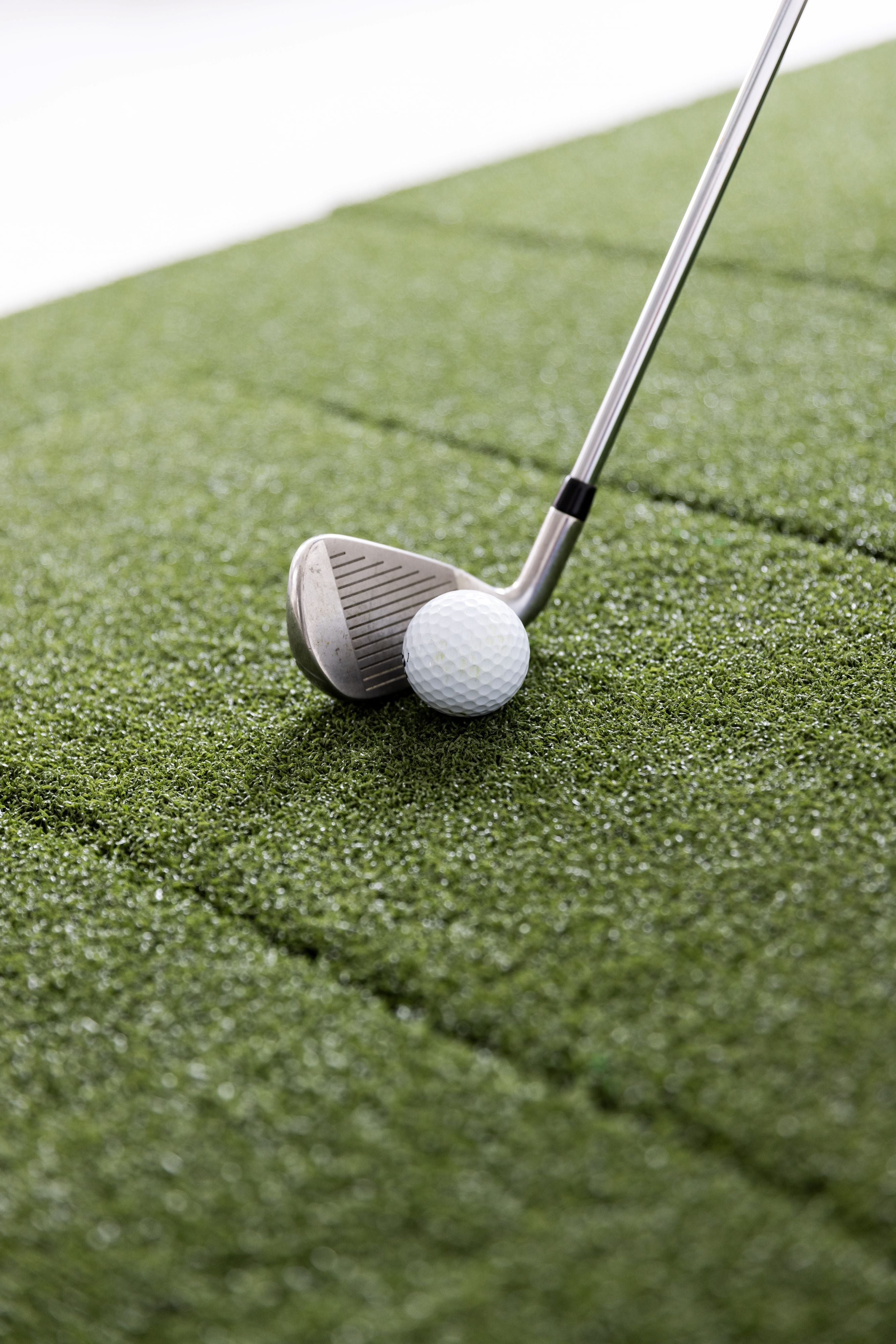 Beaver Tail Hitting Strip (30 x 12in) - The Most Realistic Golf Simulator Hitting Mat Strip for Joint Injury Prevention