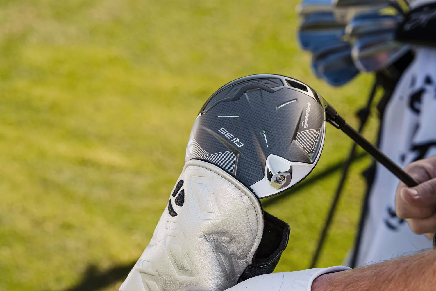TaylorMade Qi35 Max Lite Driver