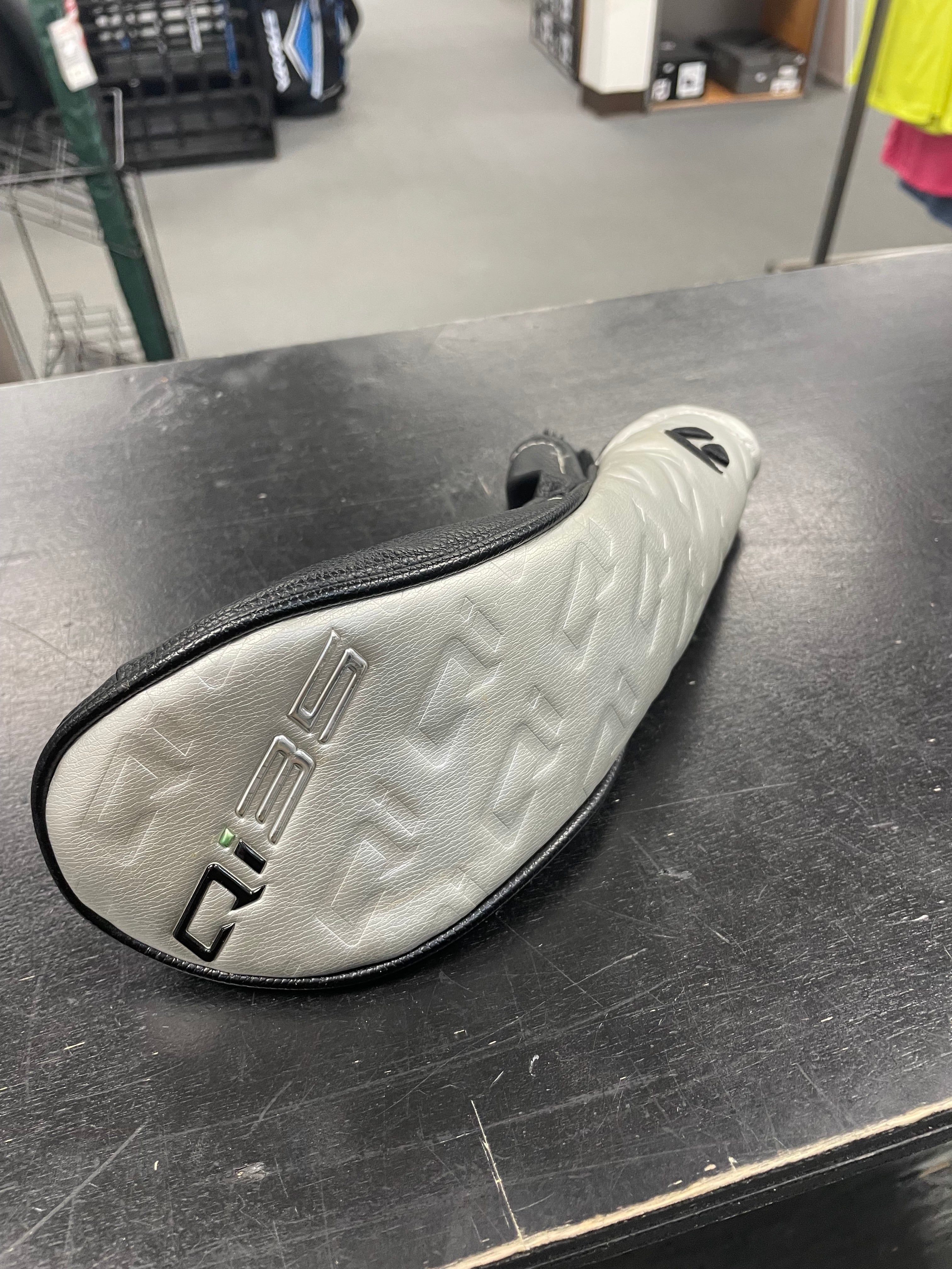 TaylorMade Qi35 Rescue Hybrid (Used Demo)