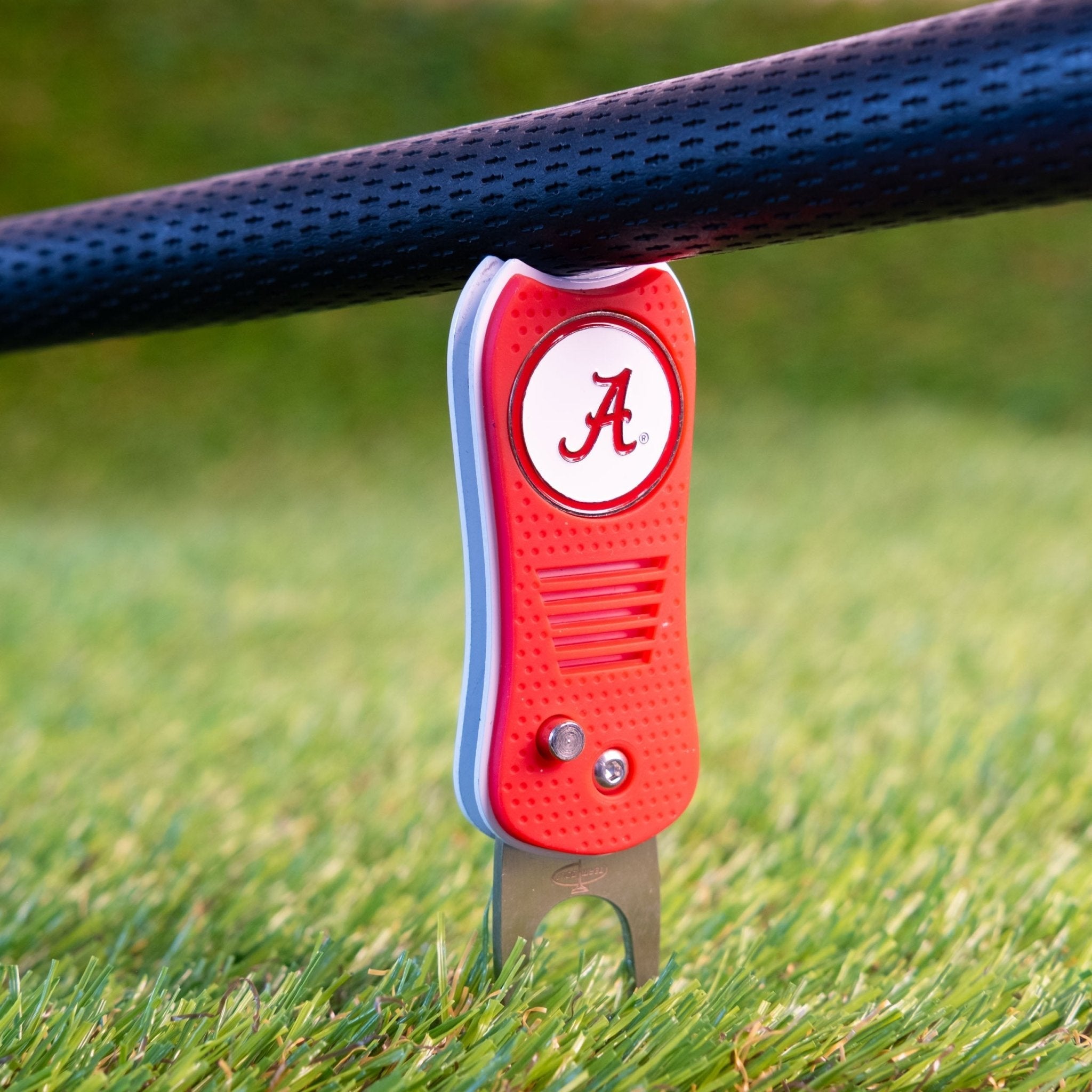 Alabama Crimson Tide Switchblade Divot Tool