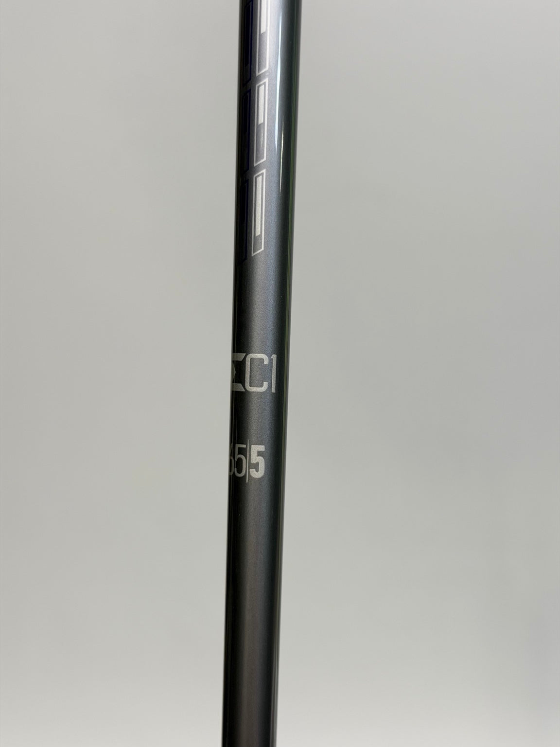 Aretera EC1 65/5 41.75" Callaway Quantum 5 Wood Shaft Golf Pride (Used)
