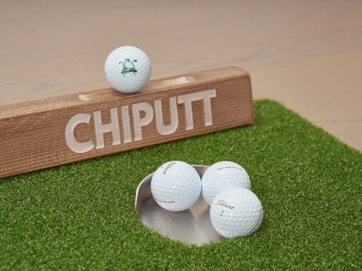 The Chiputt Tour‑Grade Premium Putting Mat