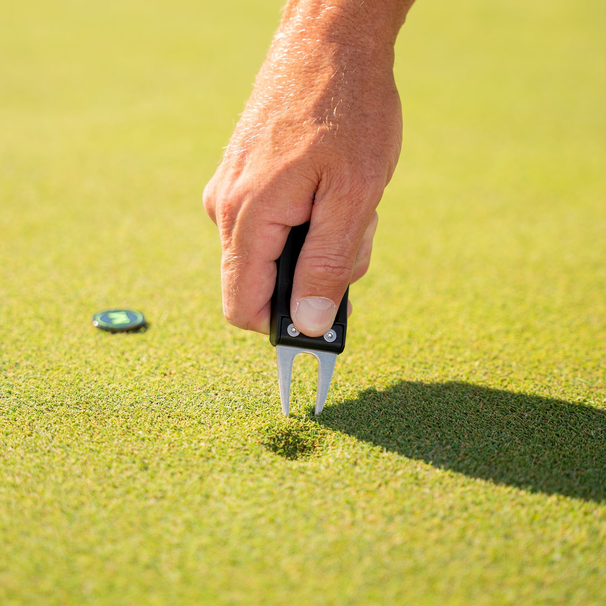 MagStack Divot Repair Tool