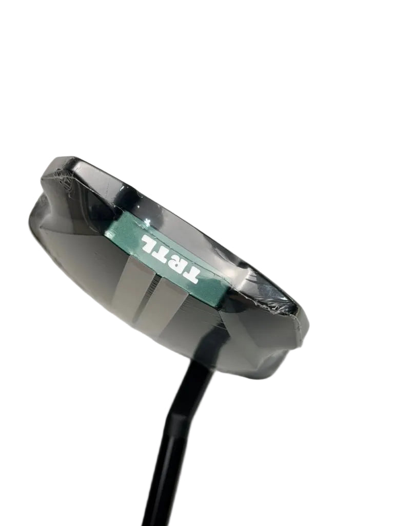 Odyssey TRTL S Putter 34" RH Short Slant New with Headcover