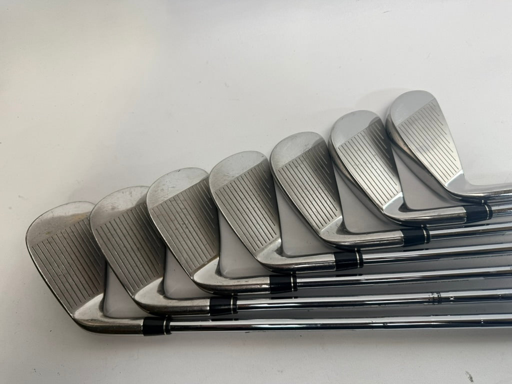 Nike VR Pro Cavity Iron Set 4-PW RH Dynalite 110 Stiff Steel