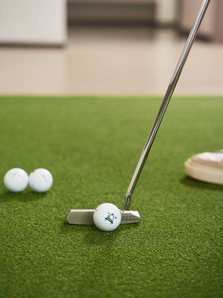 The Chiputt Tour‑Grade Premium Putting Mat Extender